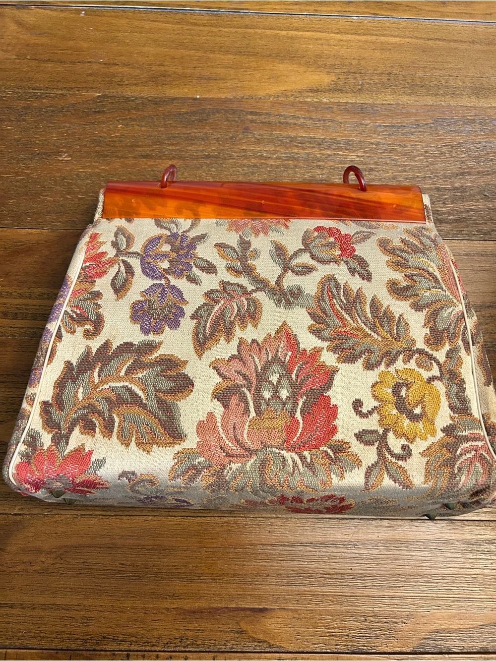 Vintage Verdi Floral Tapestry Handbag with Lucite Handles – 1950s/1960s - Picture 2 of 5